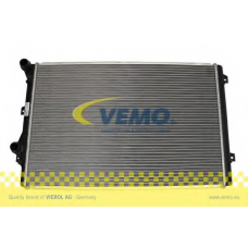 V15-60-6036 VEMO/VAICO Радиатор, охлаждение двигателя