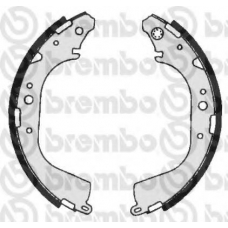 S 83 530 BREMBO Комплект тормозных колодок