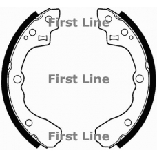 FBS582 FIRST LINE Комплект тормозных колодок