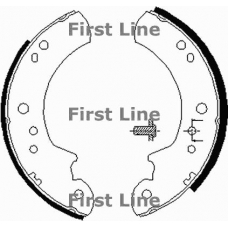 FBS015 FIRST LINE Комплект тормозных колодок